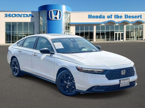 Certified 2025 Honda Accord SE image 1