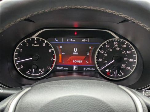 Used 2018 Nissan Maxima Platinum image 11