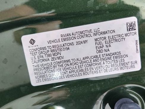 Used 2024 Rivian R1S Adventure image 64