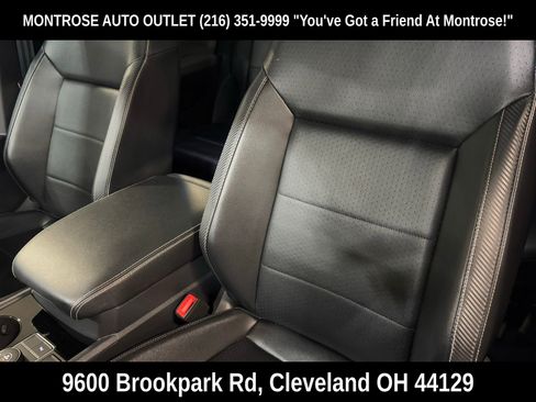 Used 2022 Volkswagen Atlas Cross Sport SEL R-Line image 27