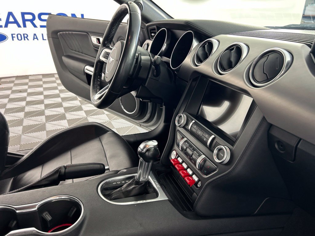 Used 2021 Ford Mustang Premium RWD image 20