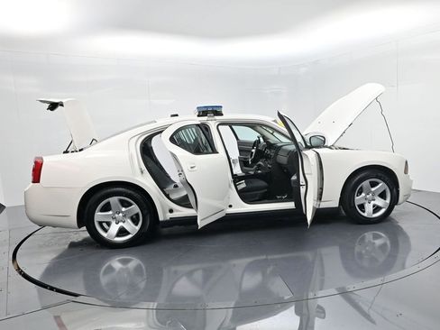 Used 2010 Dodge Charger Police image 48
