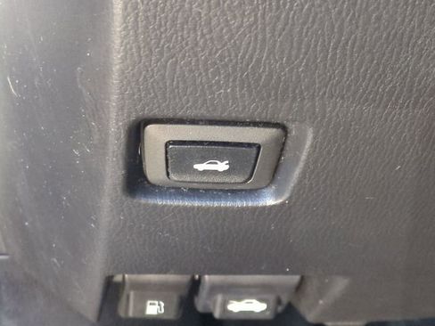 Used 2014 MAZDA MAZDA3 i Touring FWD image 14