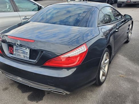 Used 2013 Mercedes-Benz SL 550 image 9