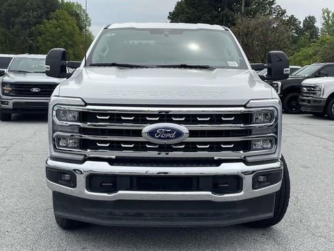 New 2025 Ford F250 Lariat image 6
