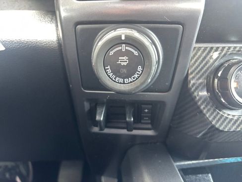 Used 2019 Ford F150 XLT w/ Equipment Group 302A Luxury image 18