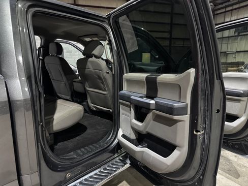 Used 2020 Ford F150 XLT w/ Equipment Group 302A Luxury AWD/4WD image 21