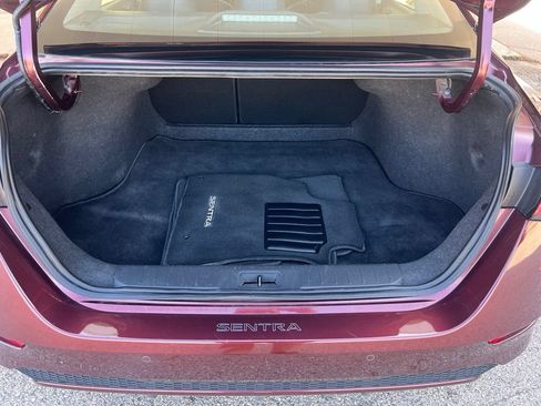 Certified 2023 Nissan Sentra SV FWD image 11