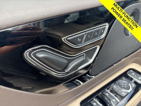 Used 2023 Lincoln Aviator Grand Touring w/ Equipment Group 301A AWD/4WD image 6