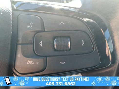 Used 2024 Buick Enclave Premium image 25