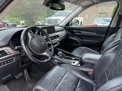 Used 2020 Kia Telluride SX w/ SX Prestige Package image 10