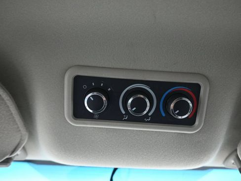 Used 2014 Chevrolet Express 3500 LS RWD image 20