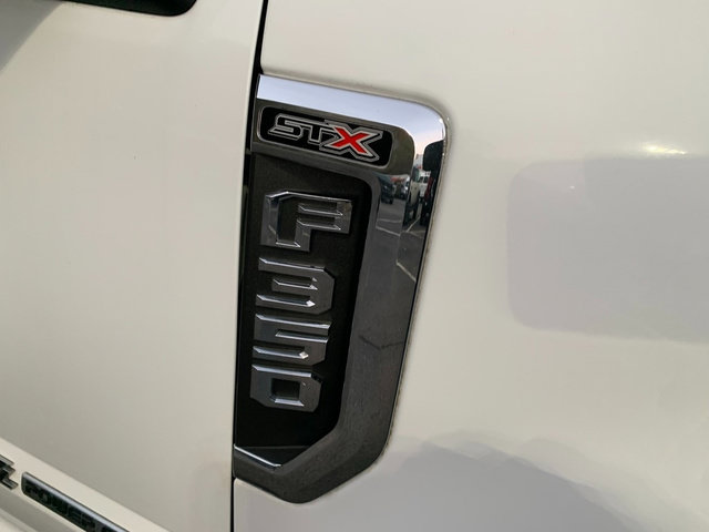Certified 2022 Ford F350 XL w/ STX Appearance Package AWD/4WD image 10