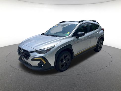 Used 2025 Subaru Crosstrek 2.5i Sport AWD/4WD image 3