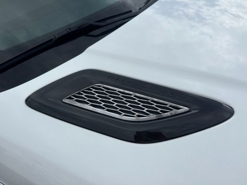 Used 2014 Land Rover Range Rover Sport HSE AWD/4WD image 12