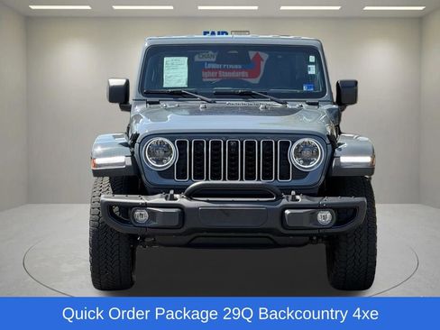 Certified 2025 Jeep Wrangler Unlimited Sahara AWD/4WD image 5