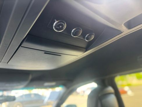 Used 2017 Dodge Grand Caravan GT FWD image 27