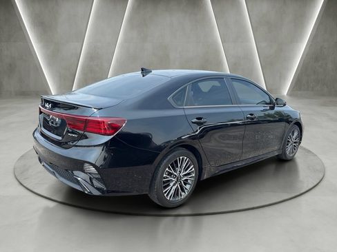 Used 2023 Kia Forte GT-Line FWD image 7