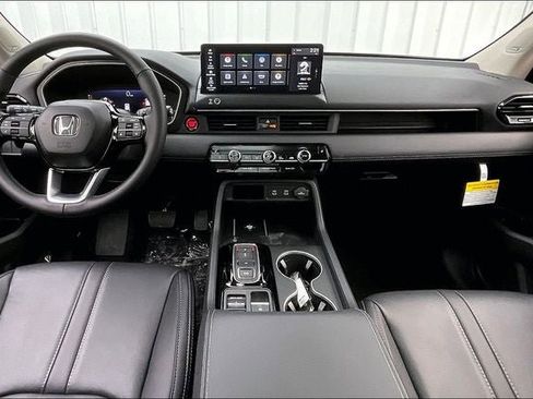New 2026 Honda Pilot Touring image 6