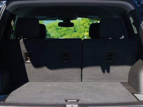 Used 2023 Chevrolet Blazer LT w/ Convenience Package image 13