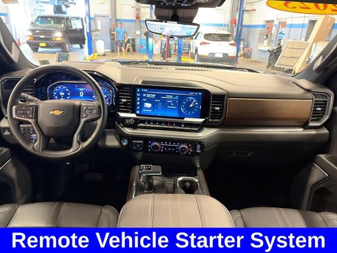 Used 2023 Chevrolet Silverado 1500 High Country w/ High Country Premium Package AWD/4WD image 21