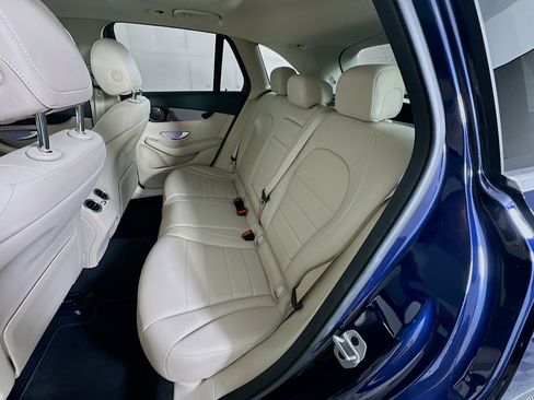 Used 2022 Mercedes-Benz GLC 300 4MATIC image 27