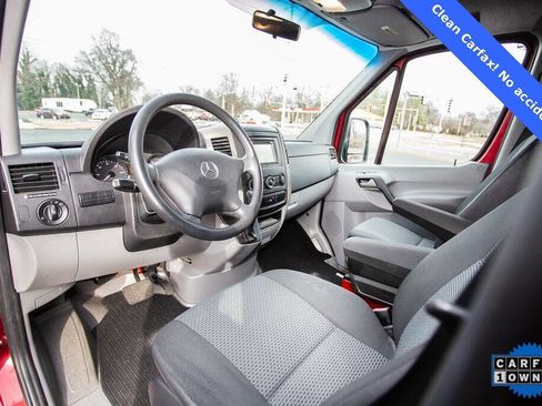 Used 2012 Mercedes-Benz Sprinter 2500 image 22