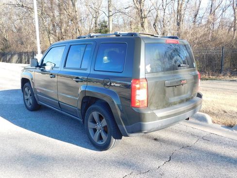 Used 2016 Jeep Patriot 75th Anniversary w/ Power Value Group image 3