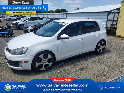 Used 2011 Volkswagen Golf 4-Door FWD image 1