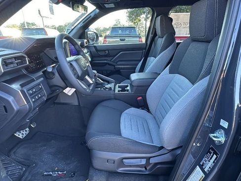 New 2026 Toyota 4Runner TRD Sport AWD/4WD image 18