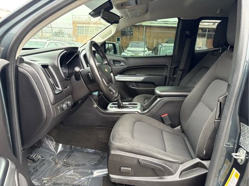 Used 2017 Chevrolet Colorado LT w/ LT Convenience Package image 15