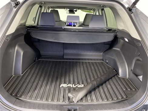 Used 2024 Toyota RAV4 XLE image 8