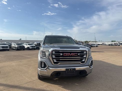 Used 2020 GMC Sierra 1500 SLT image 3