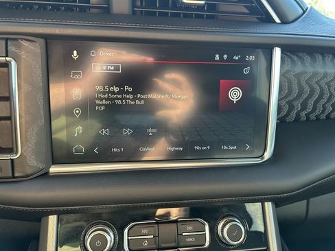 Used 2023 GMC Yukon XL Denali image 16