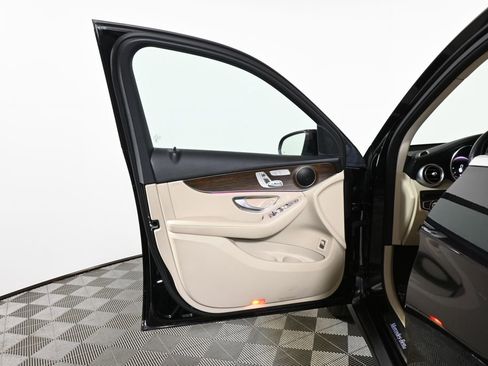 Certified 2022 Mercedes-Benz GLC 300 4MATIC image 20