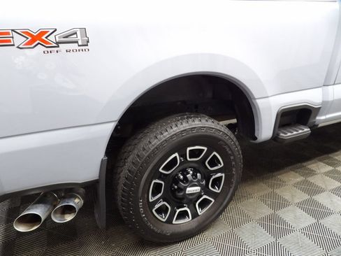 Used 2026 Ford F250 Platinum AWD/4WD image 40