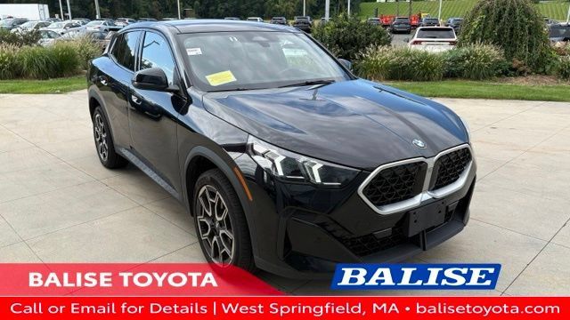Used 2026 BMW X2 xDrive28i AWD/4WD image 1