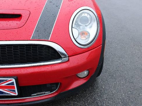 Used 2010 MINI Cooper John Cooper Works image 32