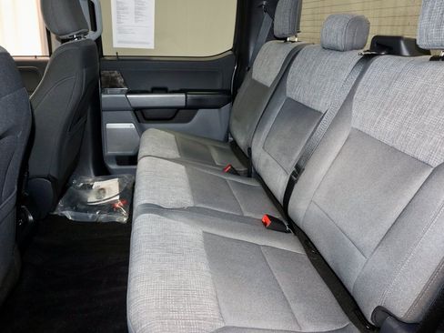 Certified 2021 Ford F150 XLT w/ Equipment Group 302A High image 23