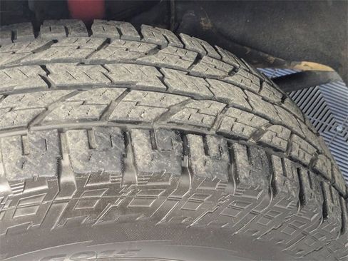 Certified 2024 Chevrolet Silverado 2500 LTZ w/ LTZ Plus Package image 9