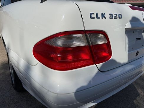 Used 2003 Mercedes-Benz CLK 320 Cabriolet image 11