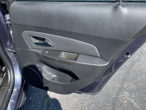 Used 2013 Chevrolet Cruze LT FWD image 19