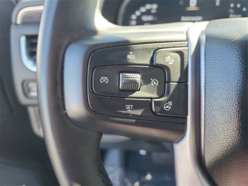 Certified 2024 GMC Yukon SLT w/ SLT Luxury Package image 24