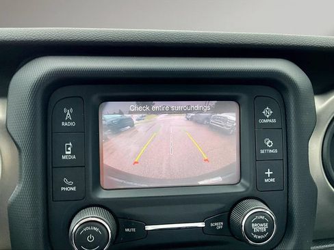 Used 2020 Jeep Wrangler Unlimited Sport AWD/4WD image 14