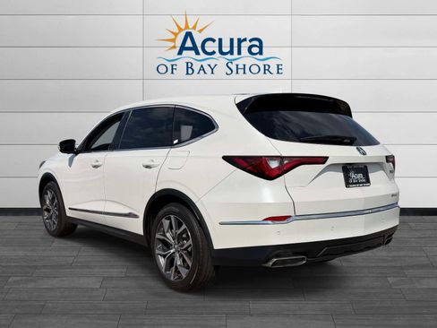 Used 2023 Acura MDX SH-AWD w/ Technology Package image 5