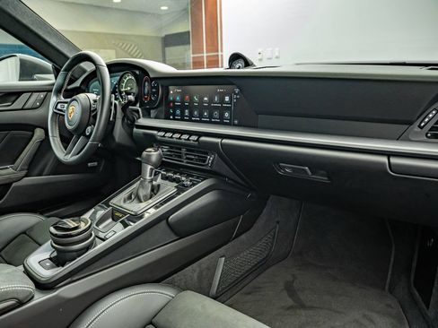 Certified 2022 Porsche 911 GT3 RWD image 54