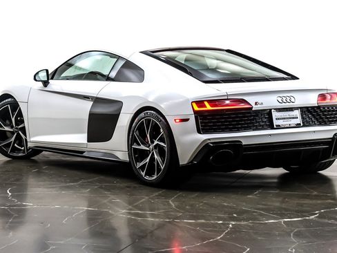 Used 2023 Audi R8 V10 performance image 13