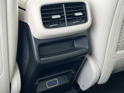 Used 2025 Mercedes-Benz GLE 350 4MATIC image 14