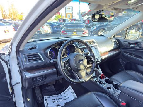 Used 2019 Subaru Outback 2.5i Limited AWD/4WD image 13