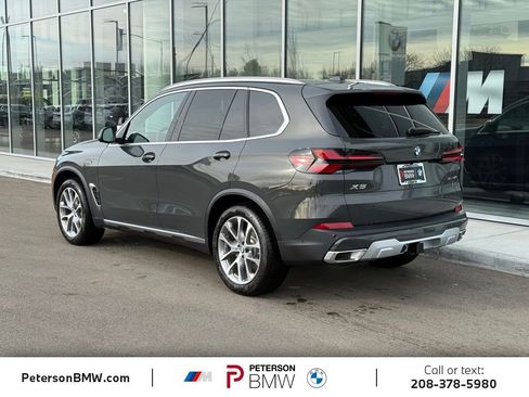 New 2026 BMW X5 xDrive40i image 3